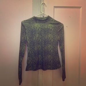 High neck long sleeve shirt